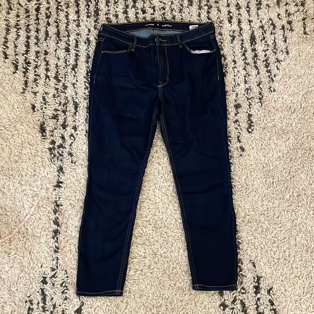 Old Navy Dark High Rise Super Skinny Ankle jeans